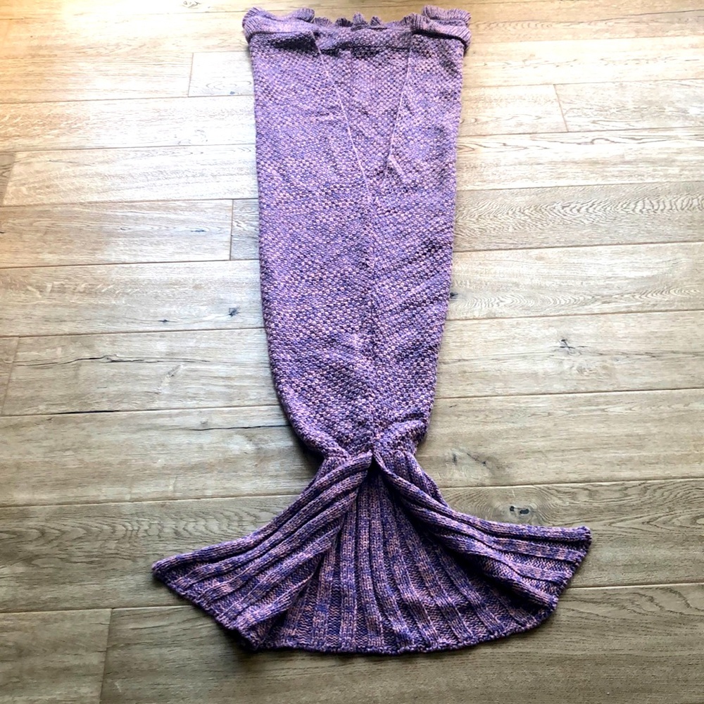 Knitted Mermaid Blanket